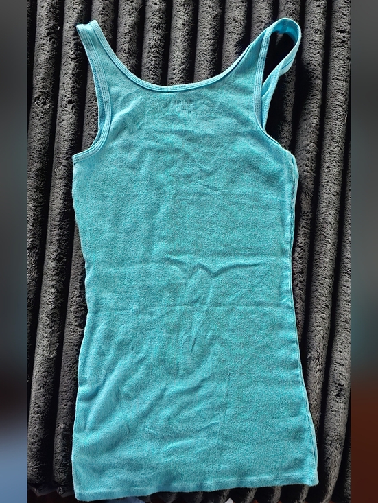 Mossimo Ribbed Tank - Picture 2 of 4